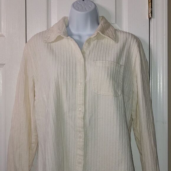 Croft & Barrow  soft  cream corduroy button down shirt Sz S - Picture 3 of 6